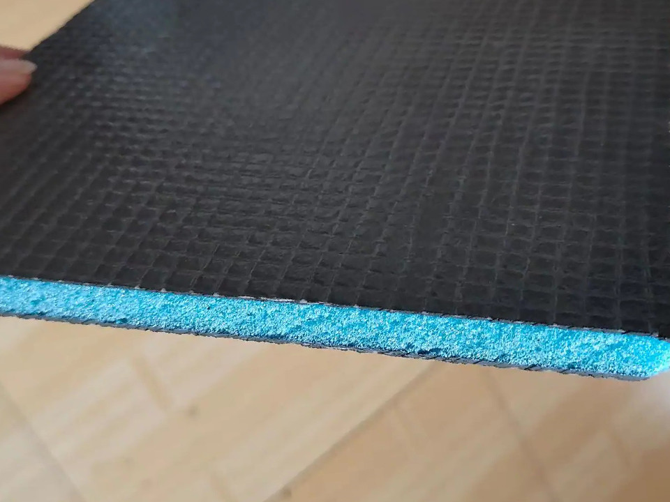 防水背衬板安装示意图