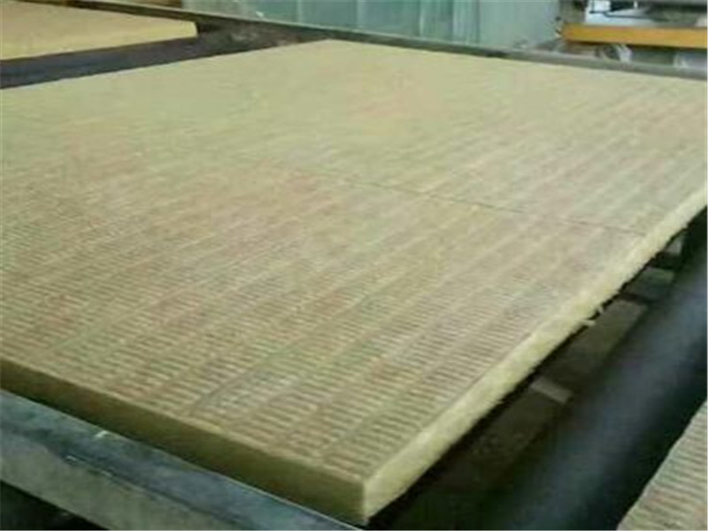 高端外墙岩棉板