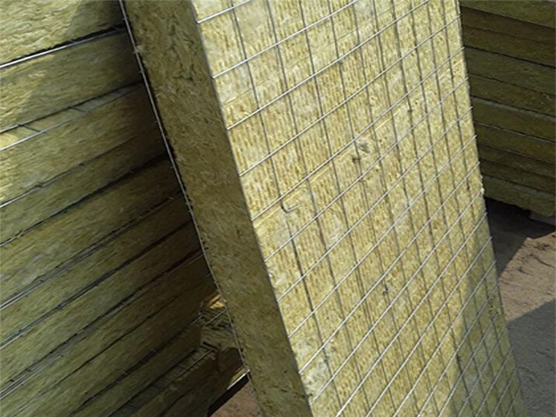 钢网插丝岩棉板